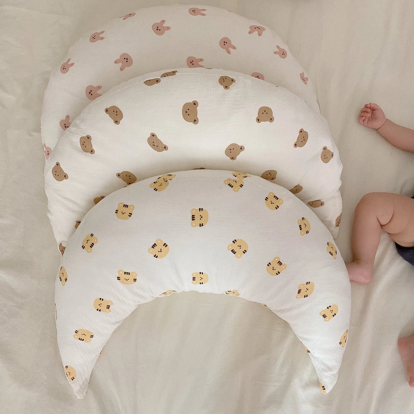 Moon Shape Baby Pillow Cushion for Pregnancy Nursing Pillow Newborn Babies Accessories Bedding New Born baby room decoration Kid